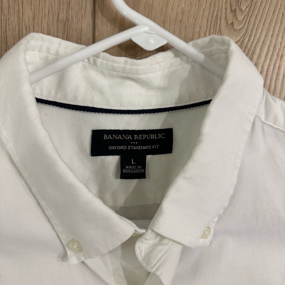 Banana Republic men’s cotton stretch oxford dress shirt. - Picture 3 of 5